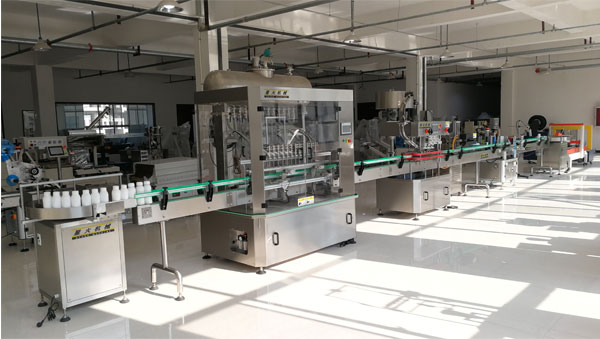 新型廚房液體調(diào)味品灌裝機(jī)-全自動(dòng)液體灌裝機(jī)設(shè)備生產(chǎn)線定制銷售廠家